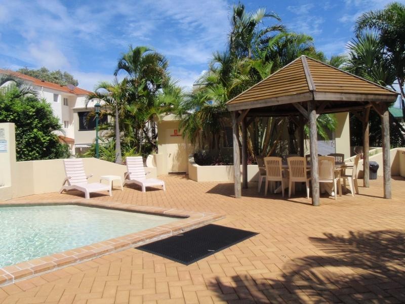 53/106 Marine Parade, Southport QLD 4215