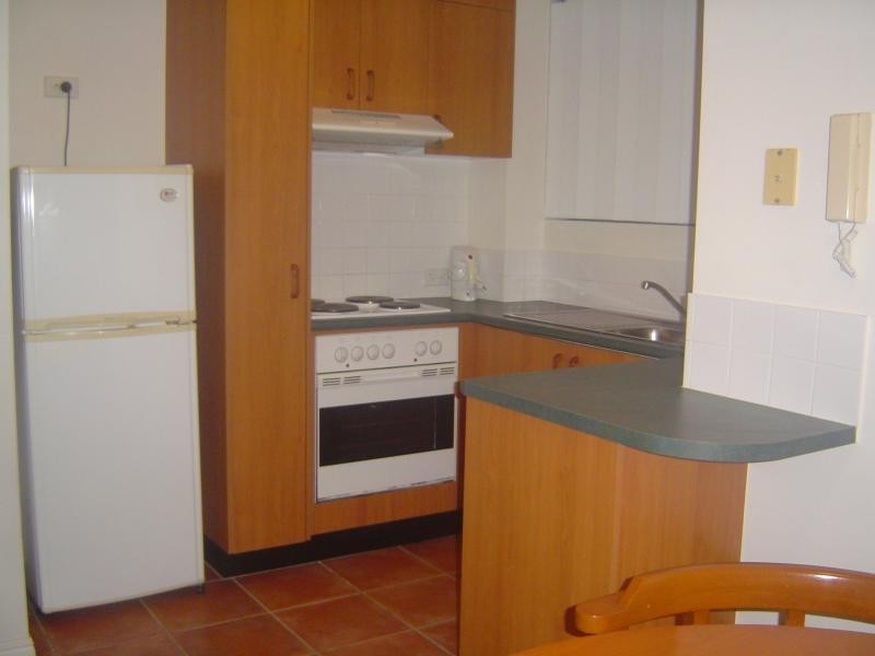 27/140 MARINE PARADE, Southport QLD 4215