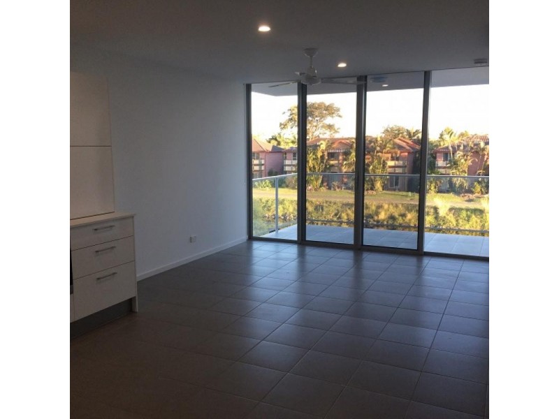 UNIT 1318/ 8 WATERFORD COURT, Bundall QLD 4217