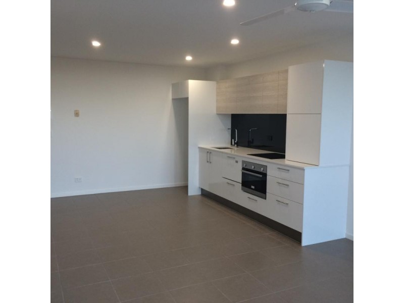 UNIT 1219 / 8 WATERFORD COURT, Bundall QLD 4217