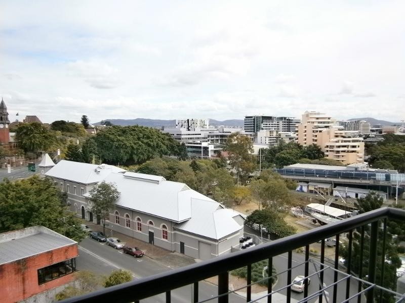 27 / 21 Dock St, South Brisbane QLD 4101