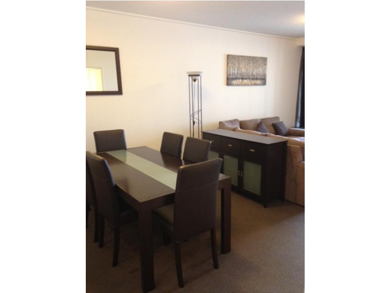 30 Macrossan Street, Brisbane QLD 4000