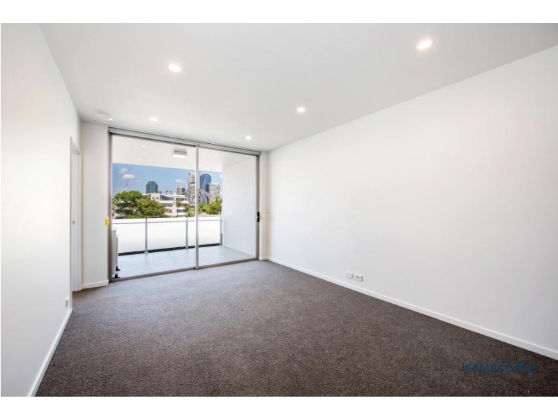 206/584 BRUNSWICK STREET, New Farm QLD 4005