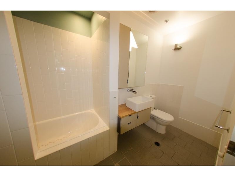 214 / 8 Skyring Terrace, Teneriffe QLD 4005