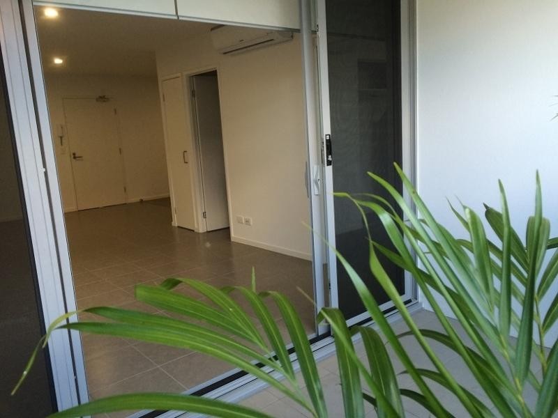 UNIT 1209/ 8 WATERFORD COURT, Bundall QLD 4217