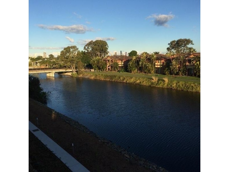 UNIT 1116/ 8 WATERFORD COURT, Bundall QLD 4217