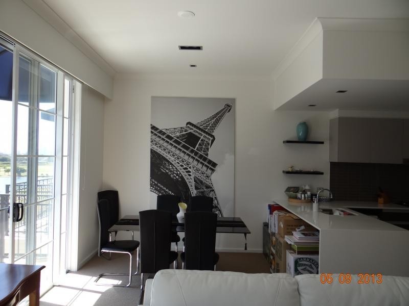 2044/3029 The Boulevard, Carrara QLD 4211
