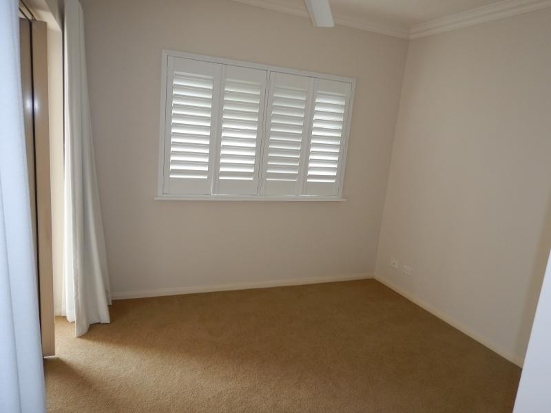 211 / 29 Springfield Crescent, Cairns QLD 4870