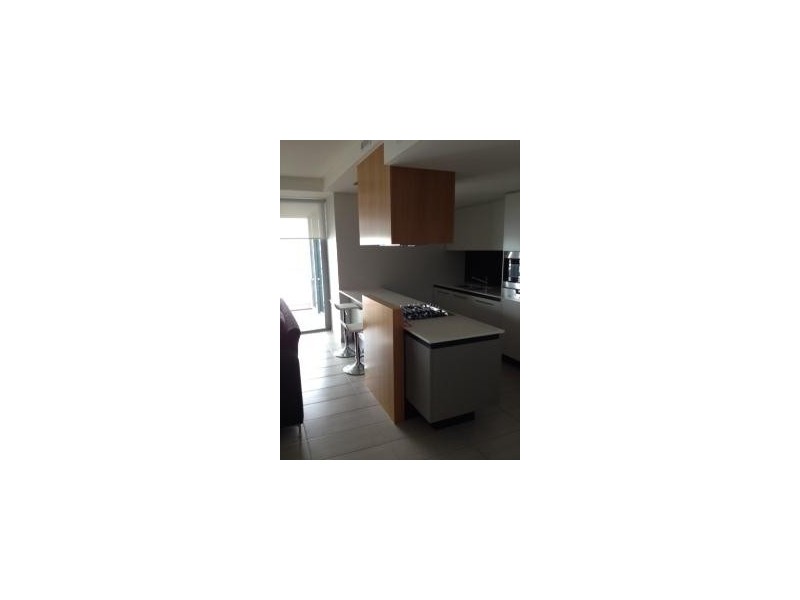 6/2105 Mariners Drive, Townsville City QLD 4810