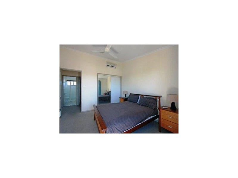 56-58 Main St, Pialba QLD 4655