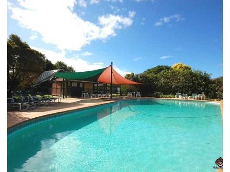 23 Tristan Court, Benowa QLD 4217