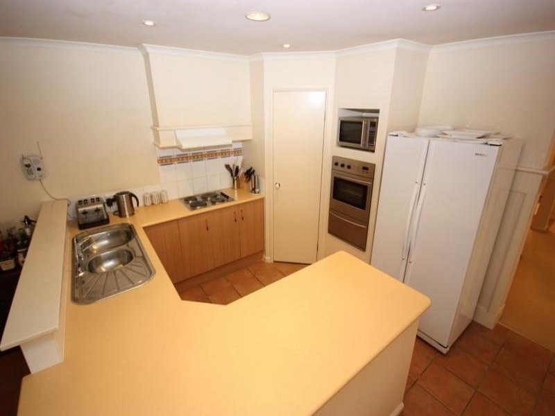 49 Coventry Cct, Carindale QLD 4152