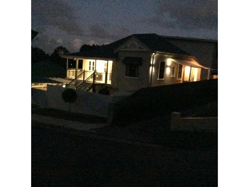 1/12 Kings Road, Taringa QLD 4068