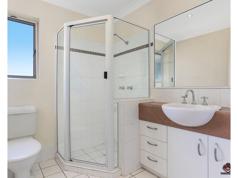 18 Mascar St, Upper Mount Gravatt QLD 4122