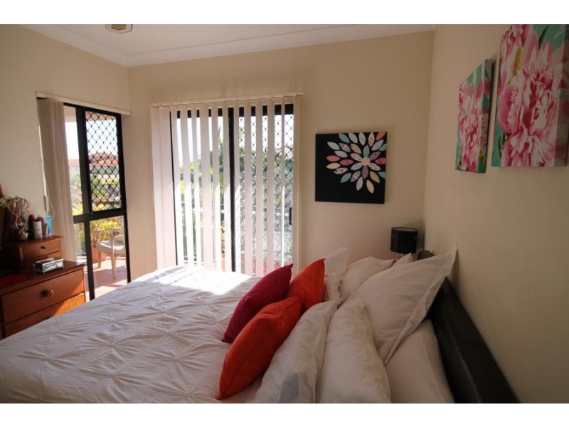 31 / 7-13 Barranbali Street, Chevron Island QLD 4217