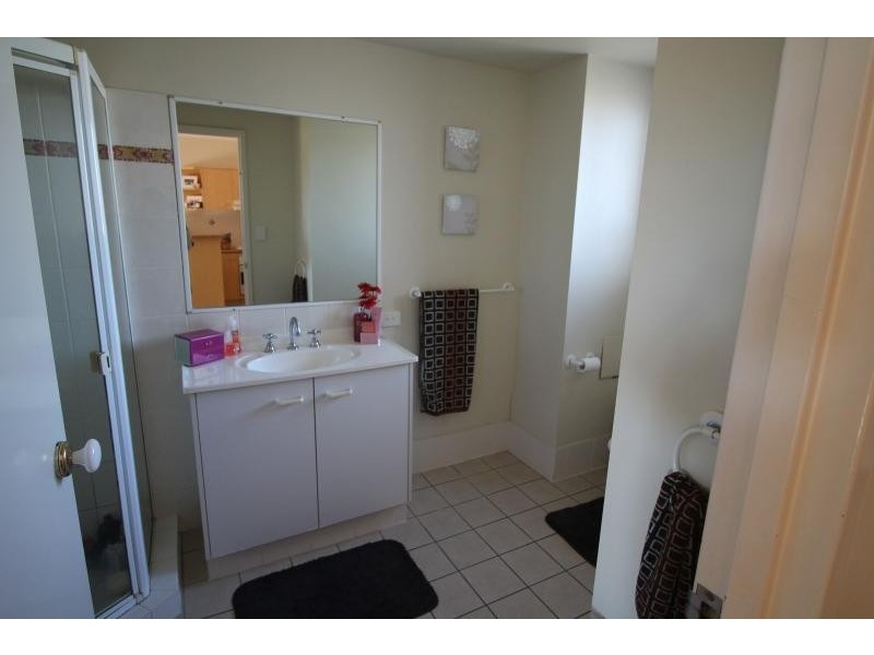 31 / 7-13 Barranbali Street, Chevron Island QLD 4217