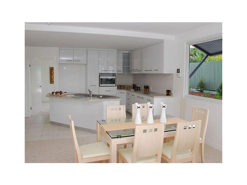 unit 101 / 241 Esplanade, Pialba QLD 4655