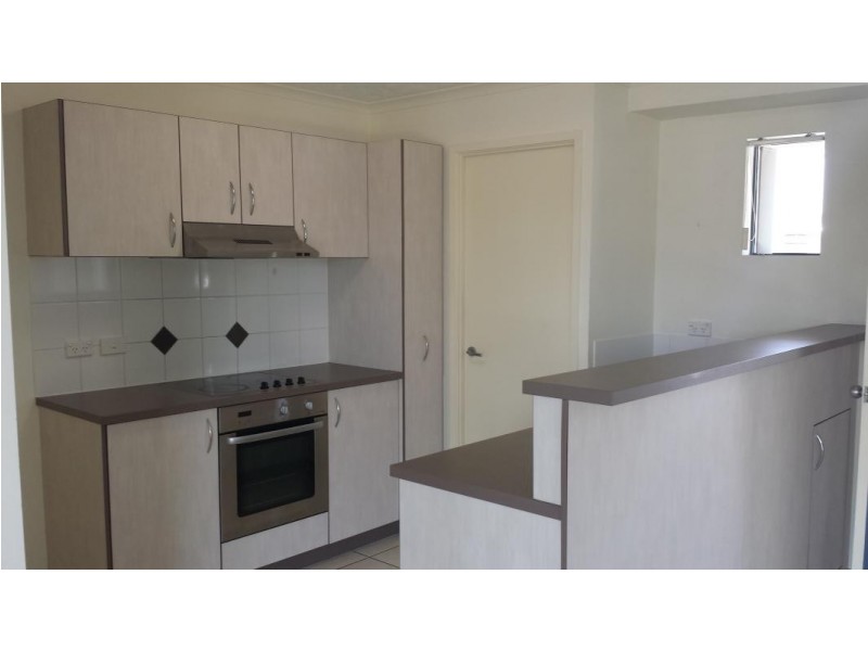 66 University Drive, Meadowbrook QLD 4131