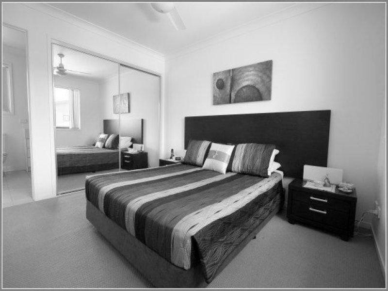 1/40 Gledson Street, North Booval QLD 4304