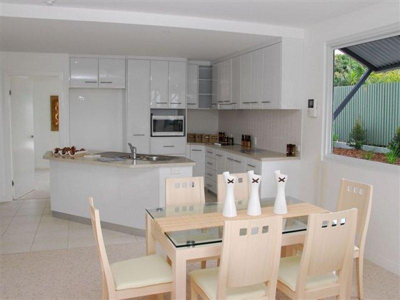 103 / 241 Esplanade, Pialba QLD 4655