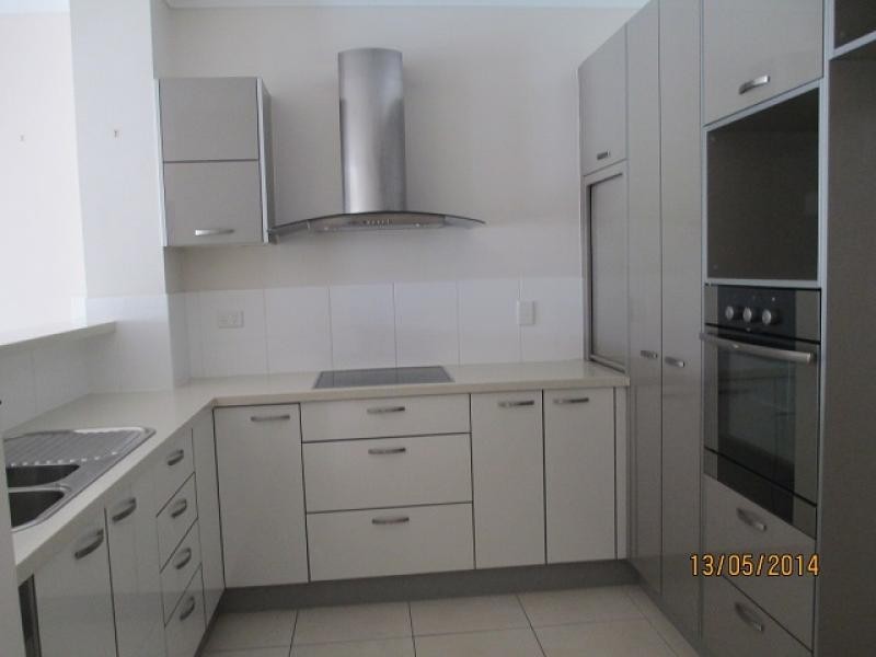 58 / 42 Warburton Street, North Ward QLD 4810