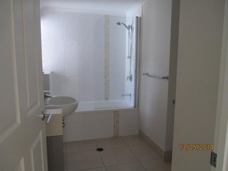 58 / 42 Warburton Street, North Ward QLD 4810