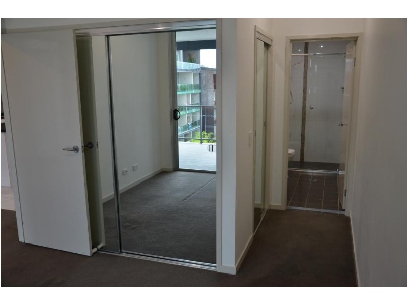 403/28 Ferry Rd, West End QLD 4101