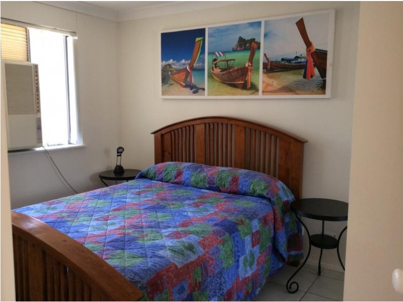 100/300 Sir Fred Schonell Drive, St Lucia QLD 4067