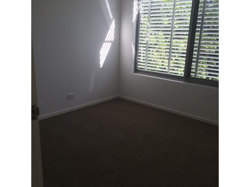 UNIT 1321/ 8 WATERFORD COURT, Bundall QLD 4217