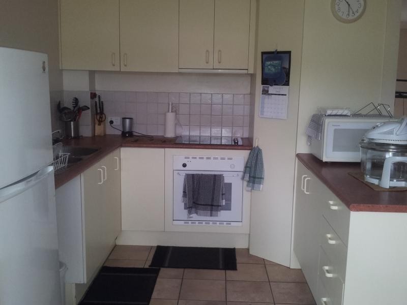 126 Klumpp Rd, Upper Mount Gravatt QLD 4122