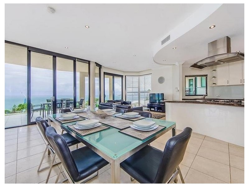 2/8 Marina Walk, Alexandra Headland QLD 4572