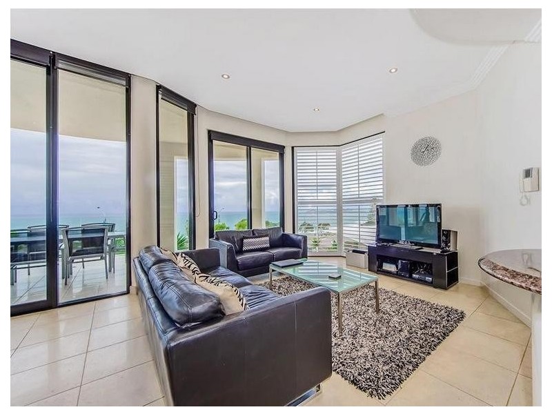 2/8 Marina Walk, Alexandra Headland QLD 4572