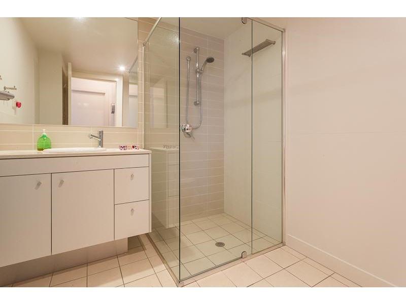 4041/16 Surbiton Court, Carindale QLD 4152