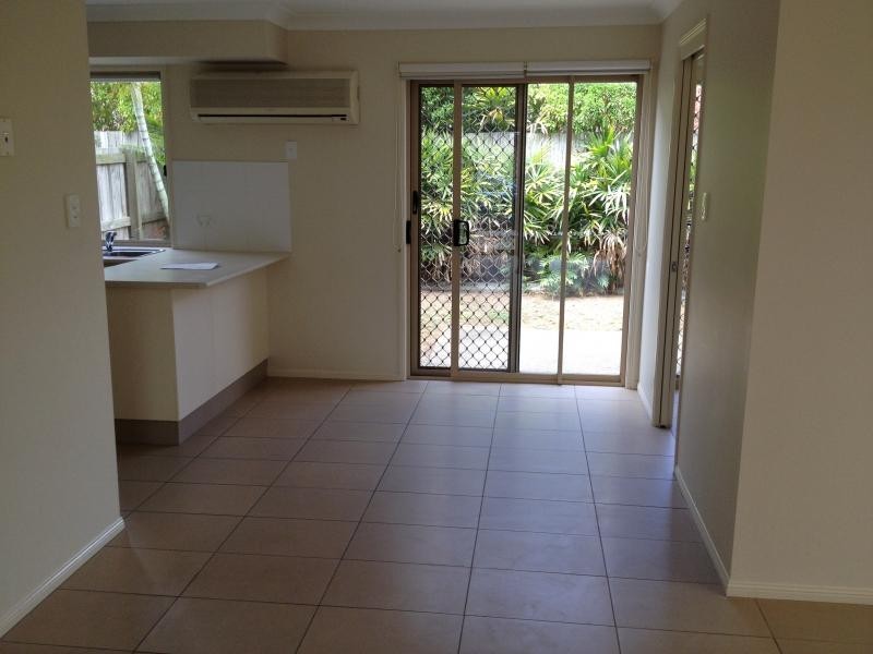 38 Johnston Street, Carina QLD 4152