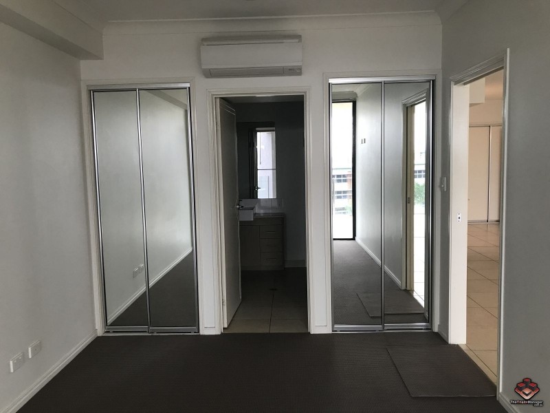 330 Sturt Street, Townsville City QLD 4810