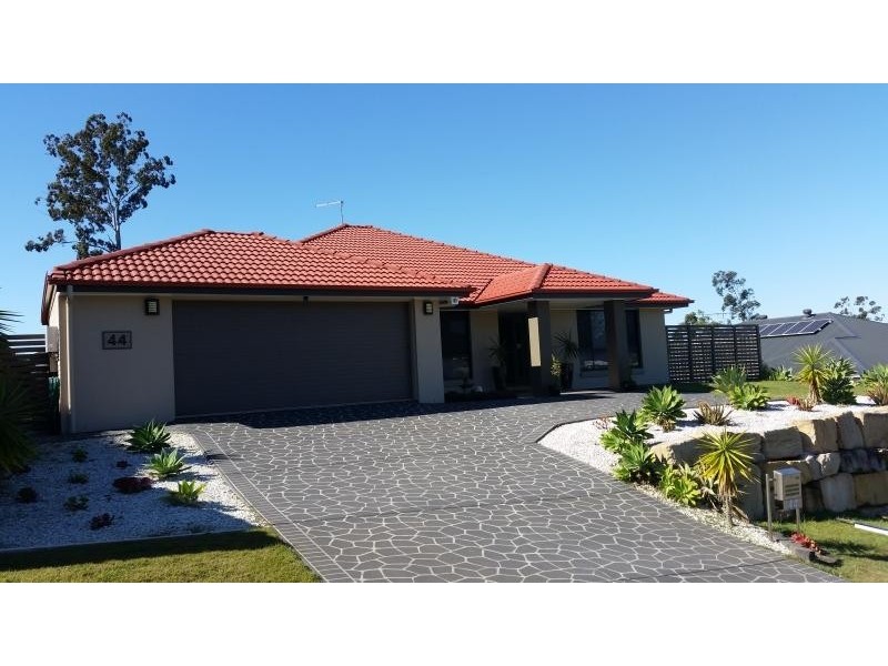 Augustine Heights QLD 4300