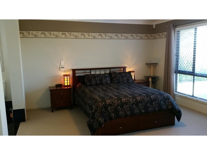 Augustine Heights QLD 4300