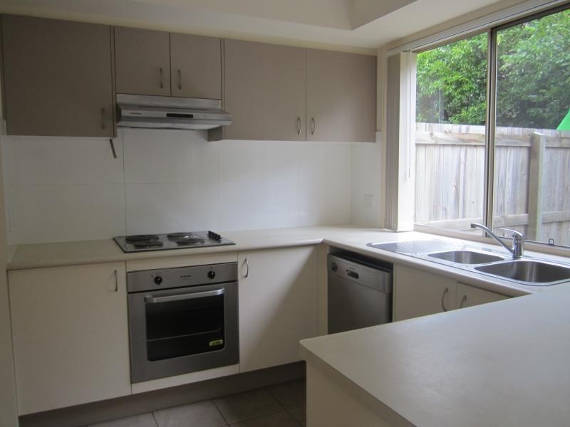 46 Johnston Street, Carina QLD 4152