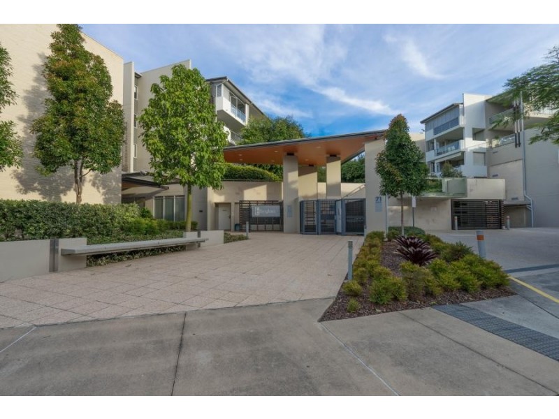 200/71 Beeston Street, Teneriffe QLD 4005