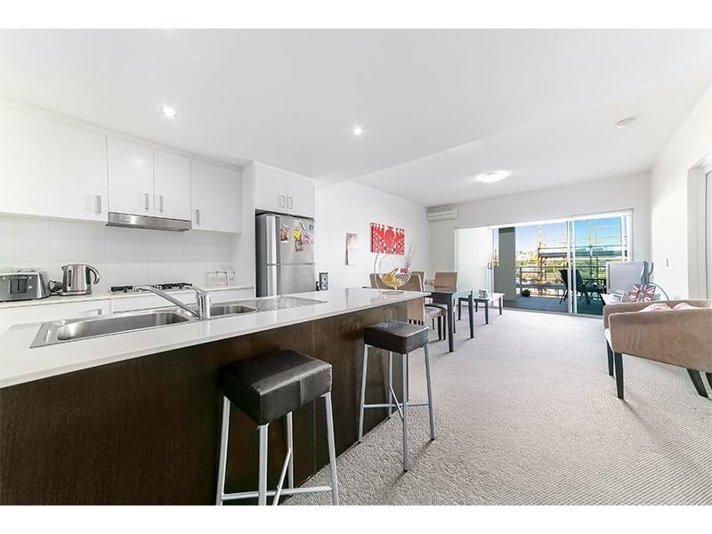 132/28 Ferry Rd, West End QLD 4101