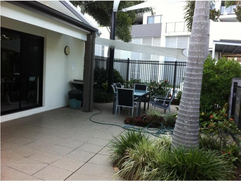 16 Surbiton Court, Carindale QLD 4152