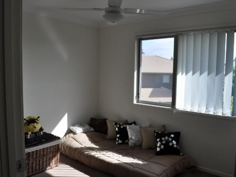 130 Jutland Street, Oxley QLD 4075