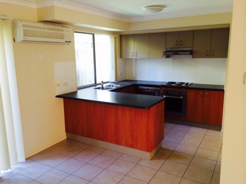 49 Johnston Street, Carina QLD 4152