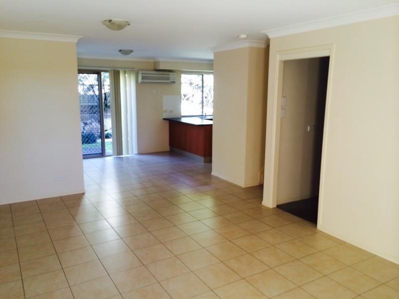 49 Johnston Street, Carina QLD 4152