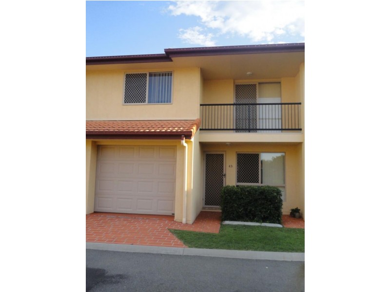 43 Johnston Street, Carina QLD 4152