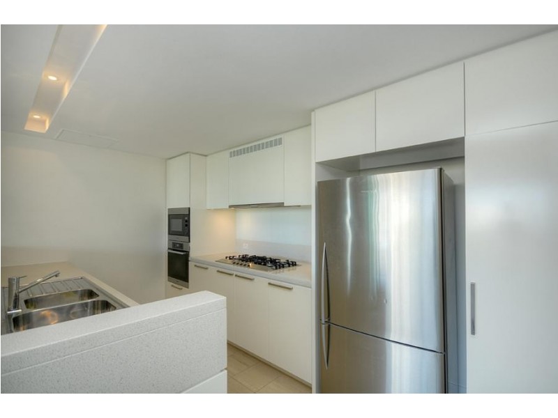 6303/323 Bayview Street, Hollywell QLD 4216