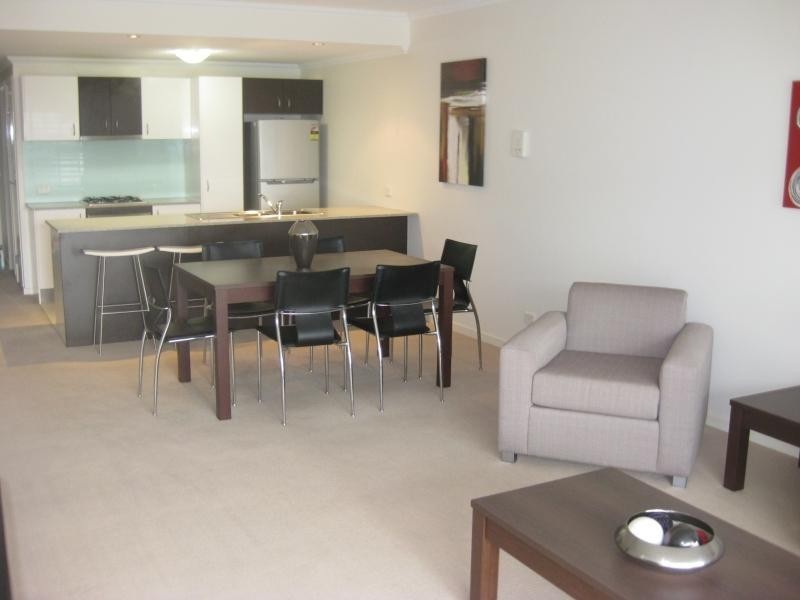 61 / 24 Allwood St, Indooroopilly QLD 4068