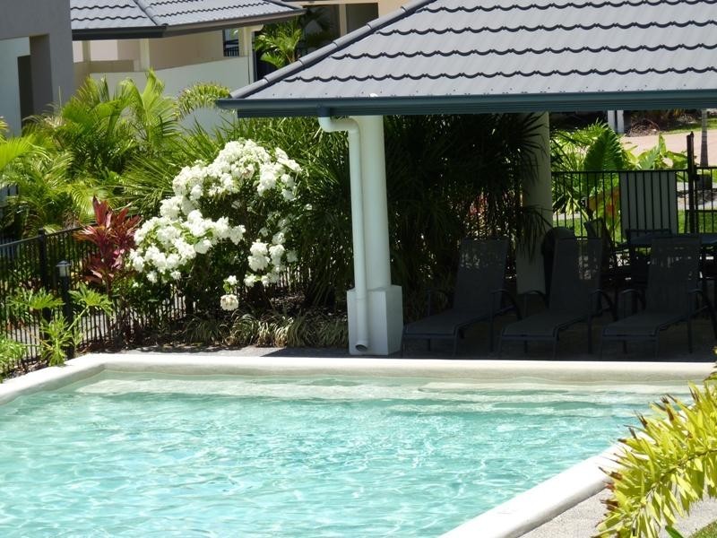 1_/ 6-24 Henry Street, West End QLD 4810