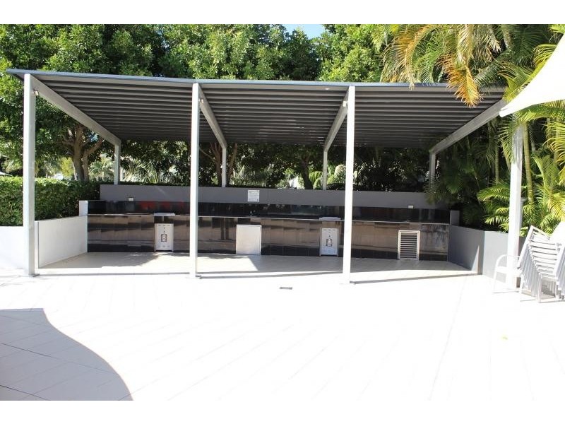 5 Lawson Street, Southport QLD 4215