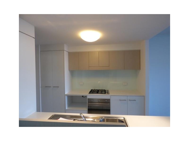 1033 / 16 Surbiton Court, Carindale QLD 4152